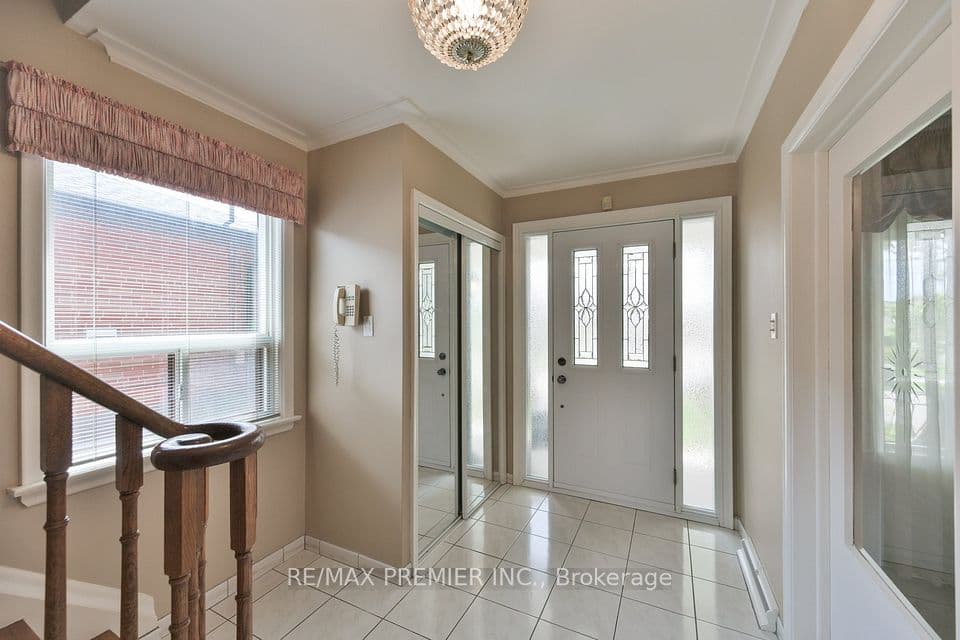 81 Macleod Street, Toronto, ON M6L 2M8 – photo 3
