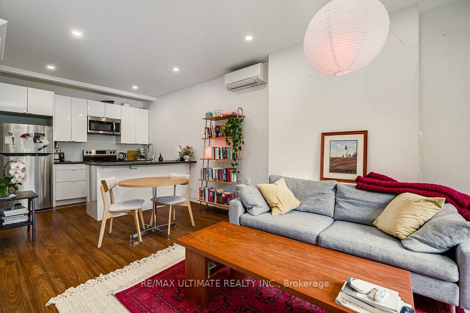 56 WRIGHT Avenue, Toronto, ON M6R 1K8 – photo 3