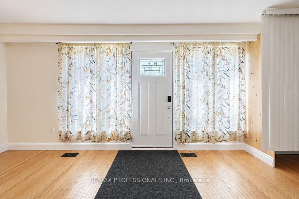 160 Carsbrooke Road 20, Toronto, ON M9C 1G9 – photo 3
