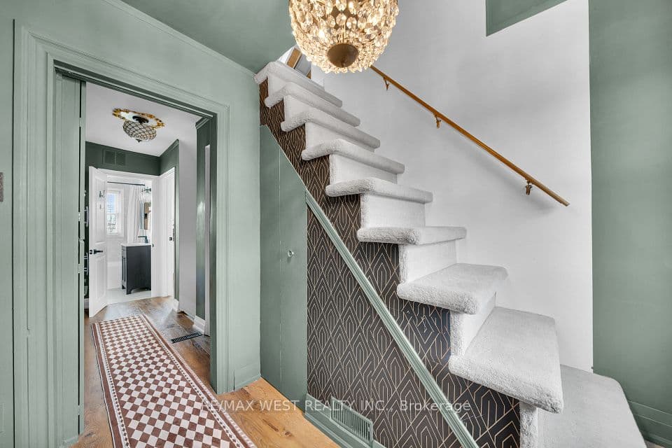 259 Sixth Street, Toronto, ON M8V 3A8 – photo 3