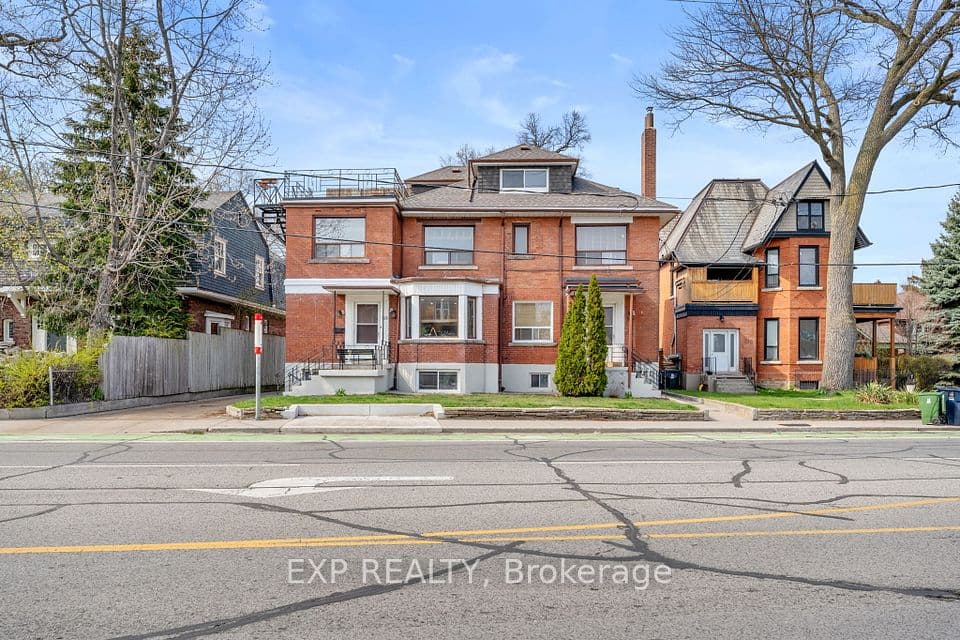 354 Annette Street, Toronto, ON M6P 1R5 – photo 2