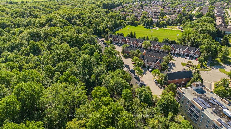 4200 Kilmer Drive 3, Burlington, ON L7M 4Y2 – photo 3