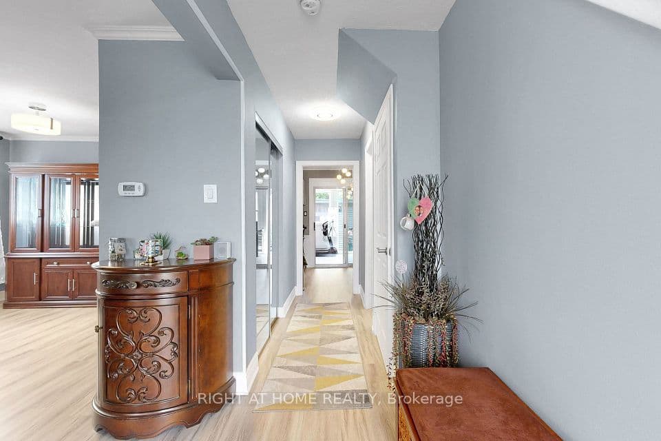 41 Flamingo Crescent, Brampton, ON L6T 2G6 – main photo
