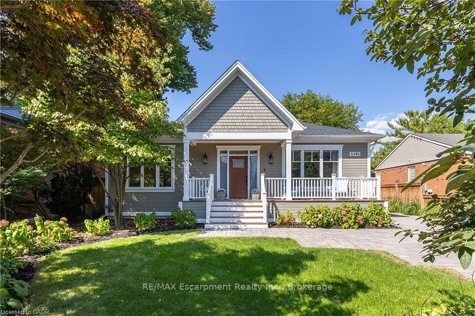 2195 Courtland Drive, Burlington, ON L7R 1S2 – photo 2