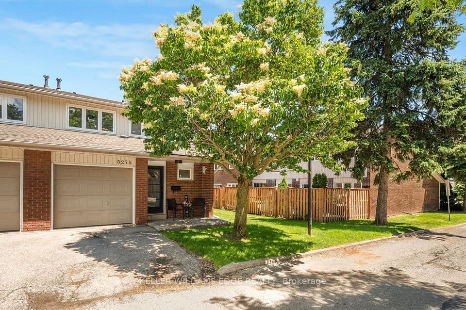 5275 Banting Court, Burlington, ON L7L 2Z4 – main photo