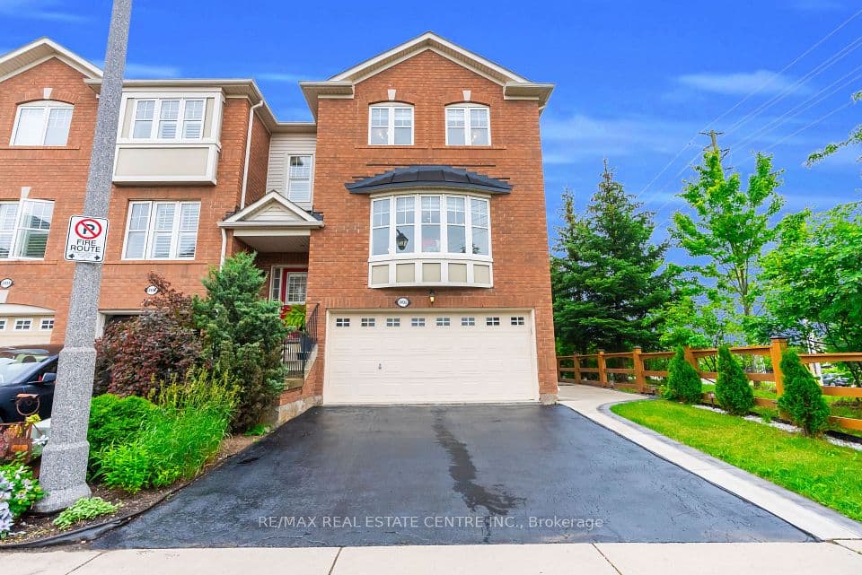 2435 Coho Way N, Oakville, ON L6M 0G7 – main photo