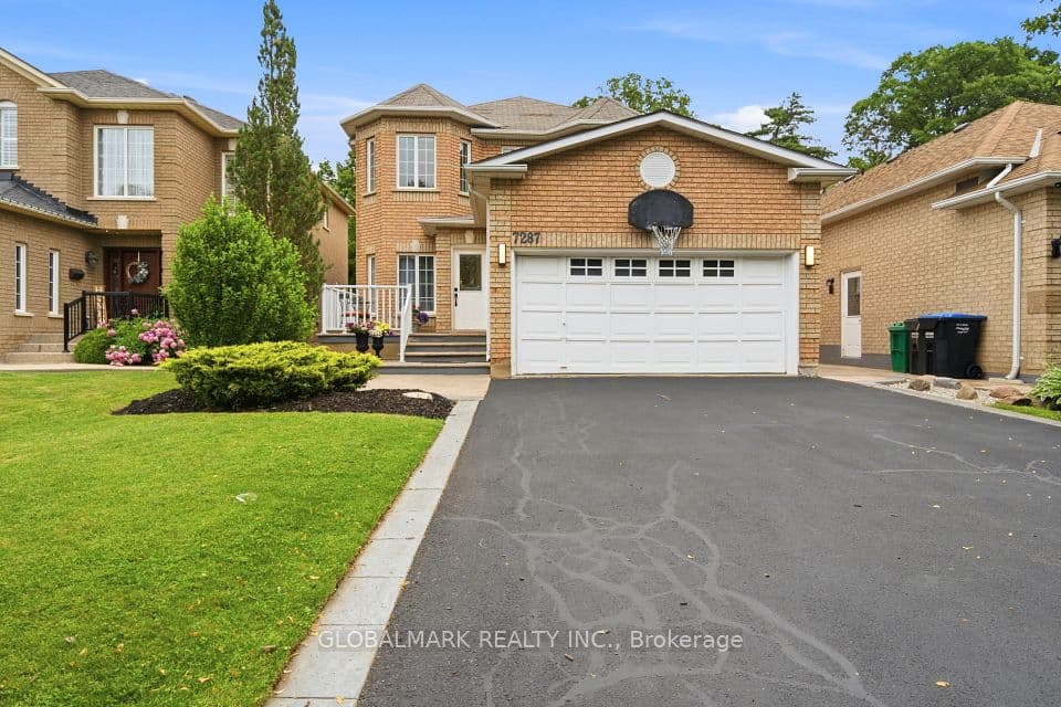 7287 Waldorf Way, Mississauga, ON L5N 7P7 – main photo
