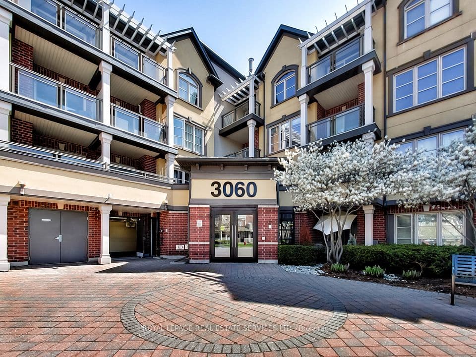 3060 Rotary Way 221, Burlington, ON L7M 0G9 – main photo