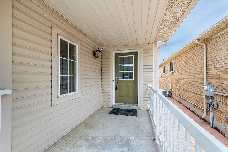 69 Legend Lane, Brampton, ON L6X 5B6 – photo 3