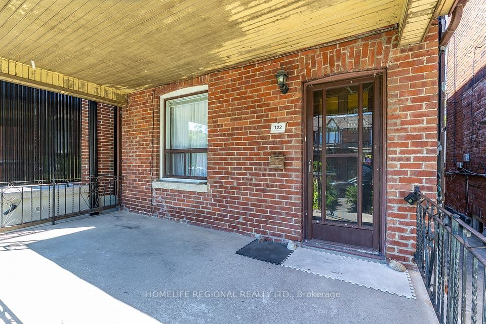 122 Emerson Avenue, Toronto, ON M6H 3T1 – photo 2