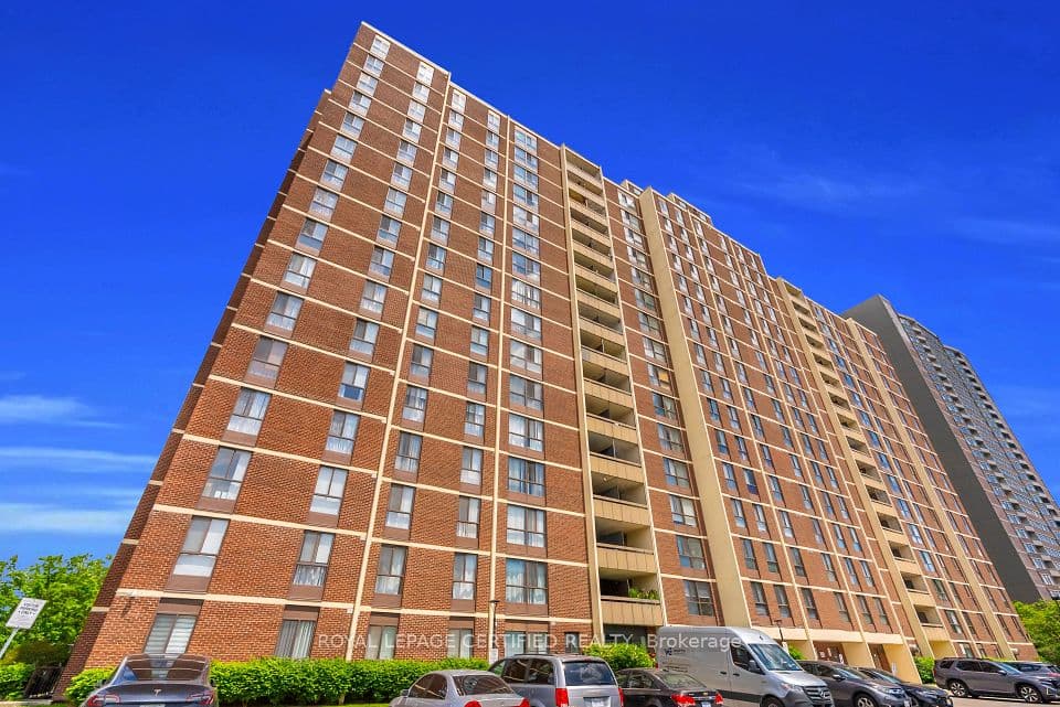 3170 Kirwin Avenue 1402, Mississauga, ON L5A 3R1 – photo 3