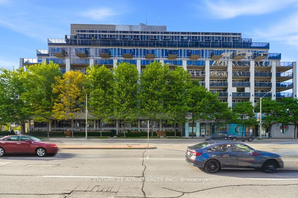 1040 The Queensway Avenue N 502, Toronto, ON M8Z 0A7 – photo 2