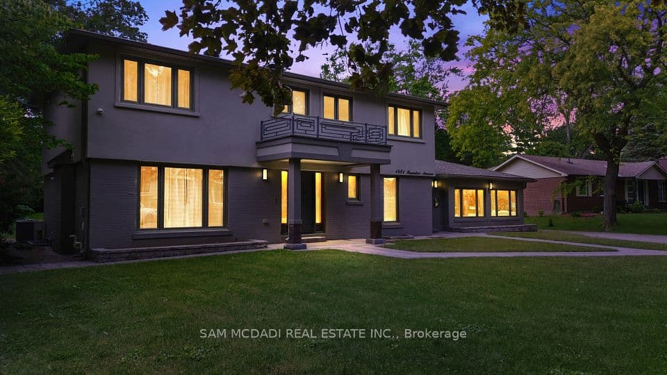 1481 Bunsden Avenue, Mississauga, ON L5H 2B5 – main photo