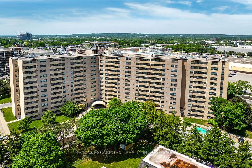 700 Dynes Road 1005, Burlington, ON L8N 3M2 – photo 3