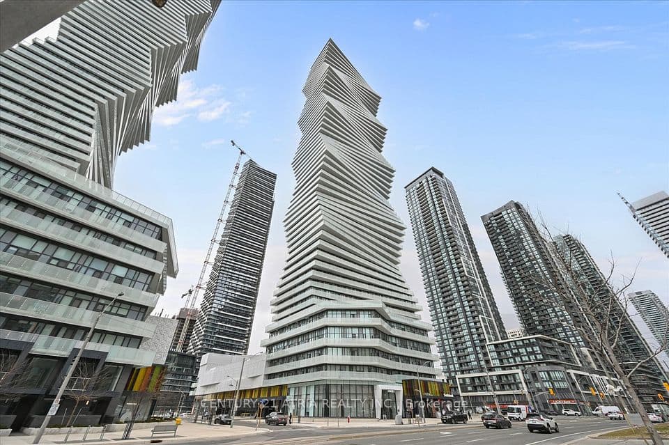 3900 Confederation Parkway 1609, Mississauga, ON L5B 0M3 – main photo