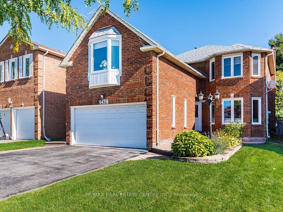 6439 Osprey Boulevard, Mississauga, ON L5N 6E4 – main photo