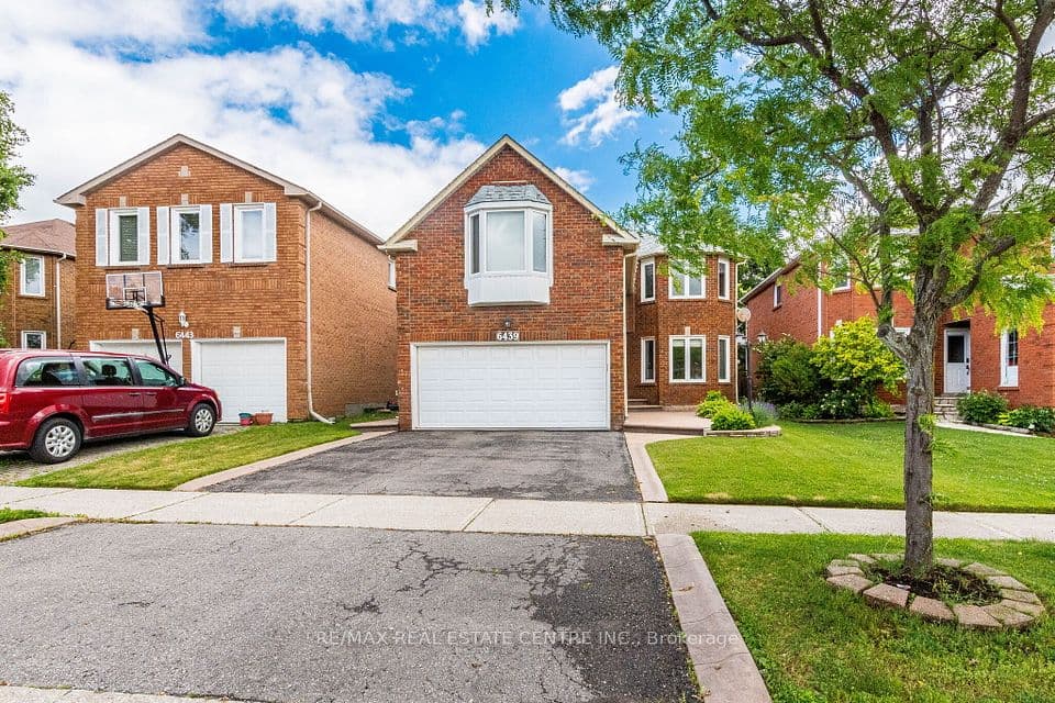 6439 Osprey Boulevard, Mississauga, ON L5N 6E4 – photo 2