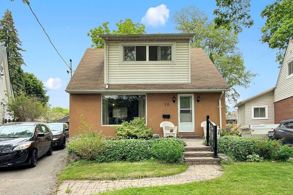 14 Heslop Drive, Toronto, ON M8W 4R1 – main photo