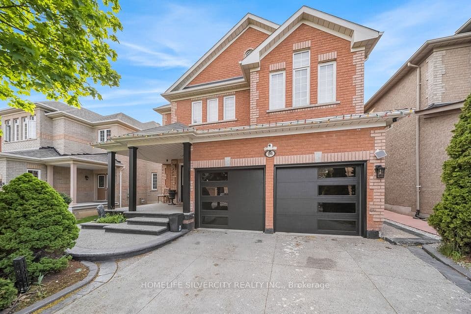 26 Bissell Drive N, Brampton, ON L7A 3K1 – main photo