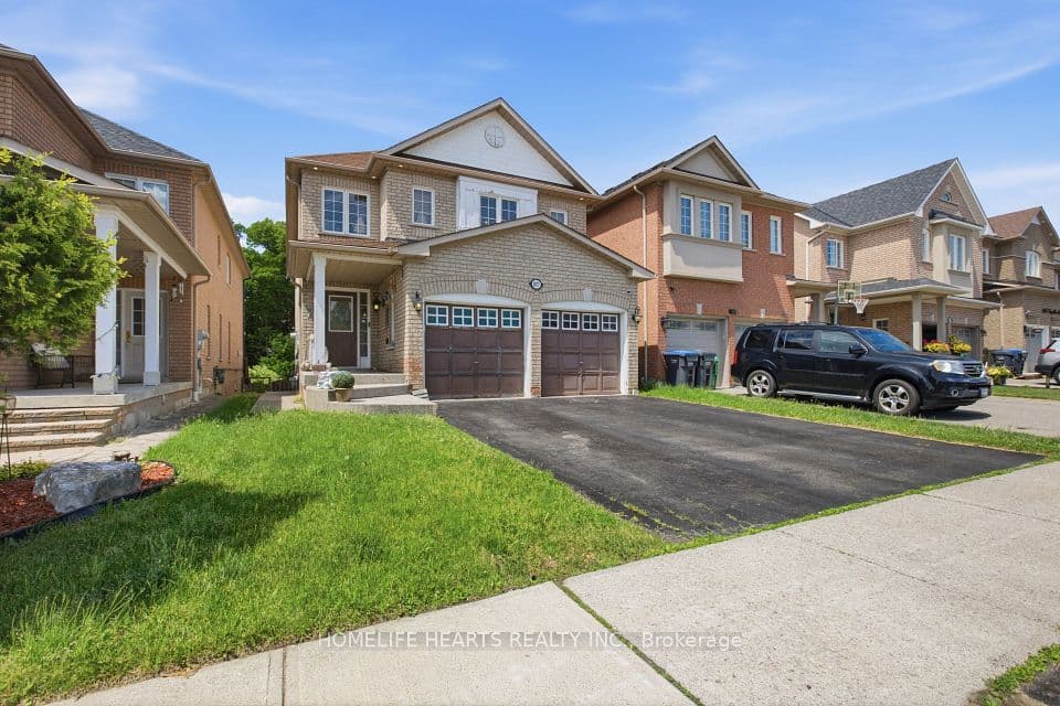 1077 Knotty Pine Grove, Mississauga, ON L5W 1J6 – main photo