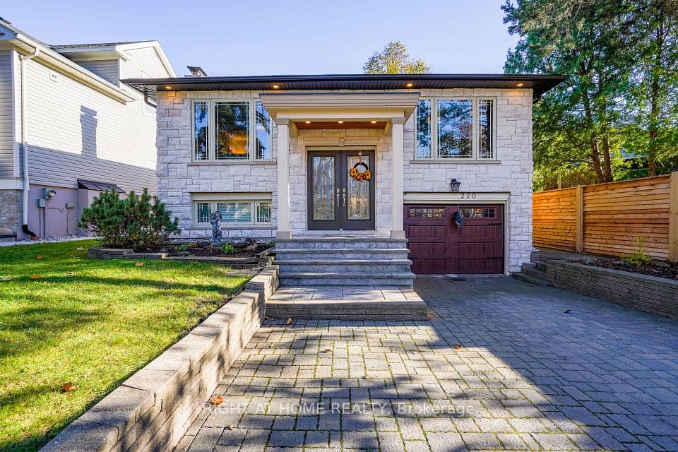 220 Overton Place, Oakville, ON L6H 1E9 – main photo