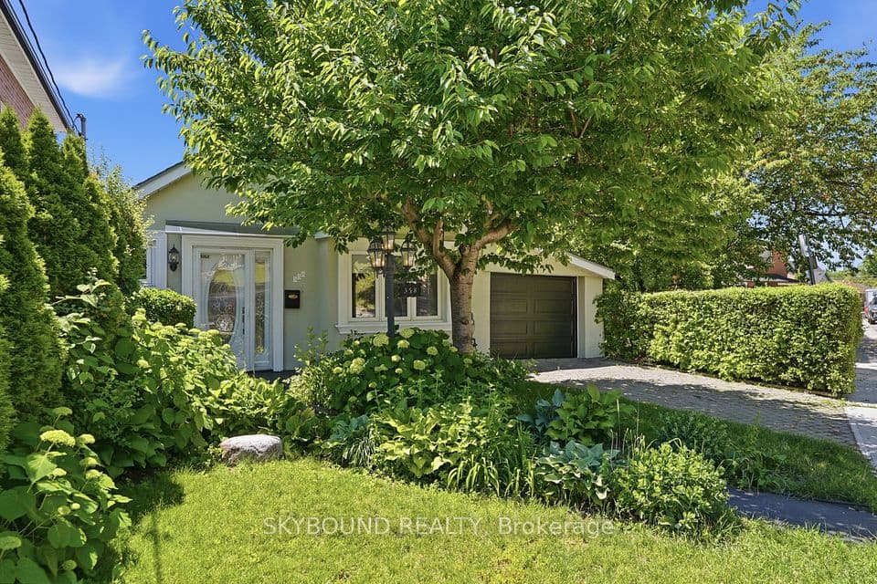 358 Silverthorn Avenue, Toronto, ON M6M 3G8 – photo 2