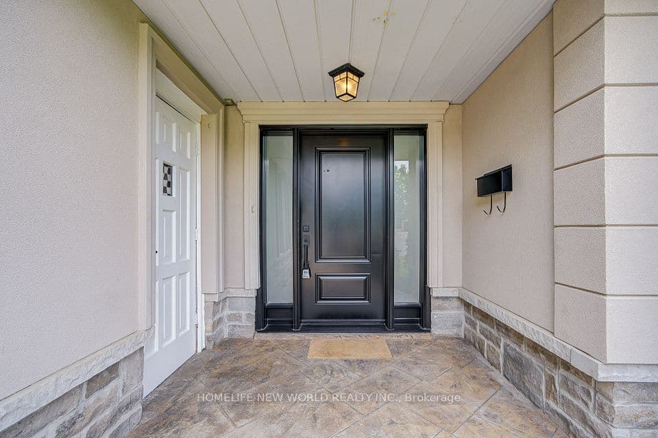 5 Hopedale Court, Mississauga, ON L5M 2G1 – photo 2