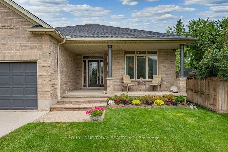 37 Dawkins Crescent, Halton Hills, ON L7J 2Z5 – photo 2