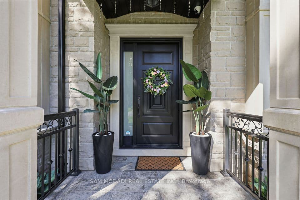 403 Willis Drive, Oakville, ON L6L 4T9 – photo 3