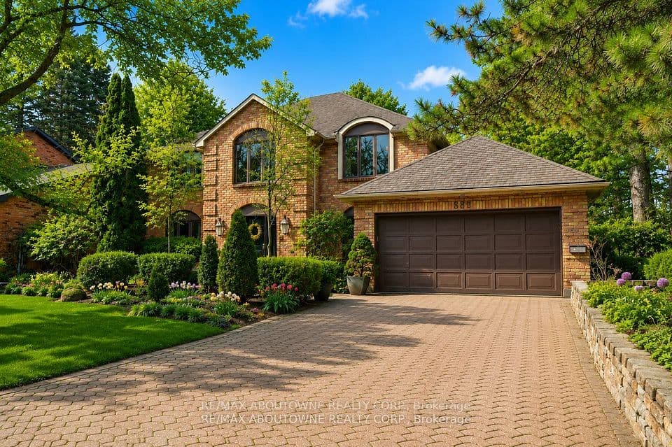 356 Shoreacres Road, Burlington, ON L7L 2H5 – main photo