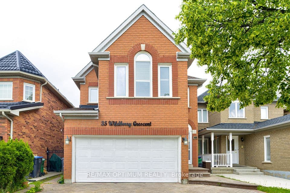 35 Wildberry Crescent, Brampton, ON L6R 1K1 – main photo