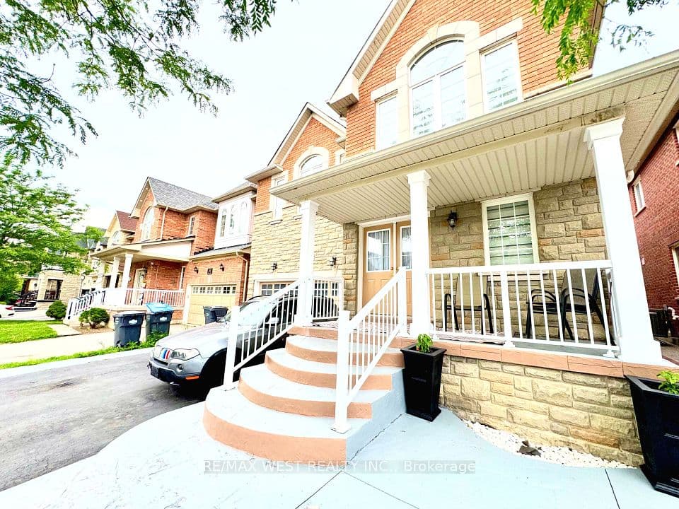 43 Tatra Crescent, Brampton, ON L6Y 0K5 – photo 3