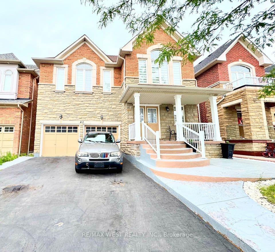 43 Tatra Crescent, Brampton, ON L6Y 0K5 – main photo