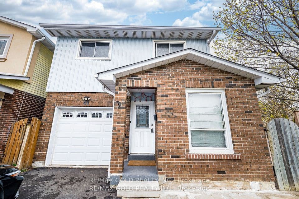41 Simmons Boulevard, Brampton, ON L6V 3W5 – main photo