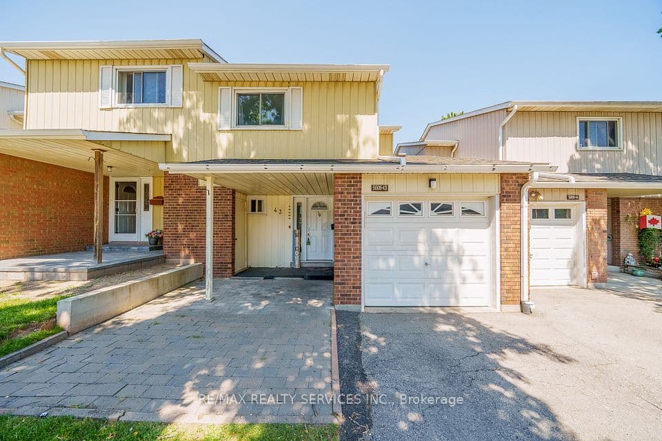5009 Pinedale Avenue 43, Burlington, ON L7L 5J6 – main photo