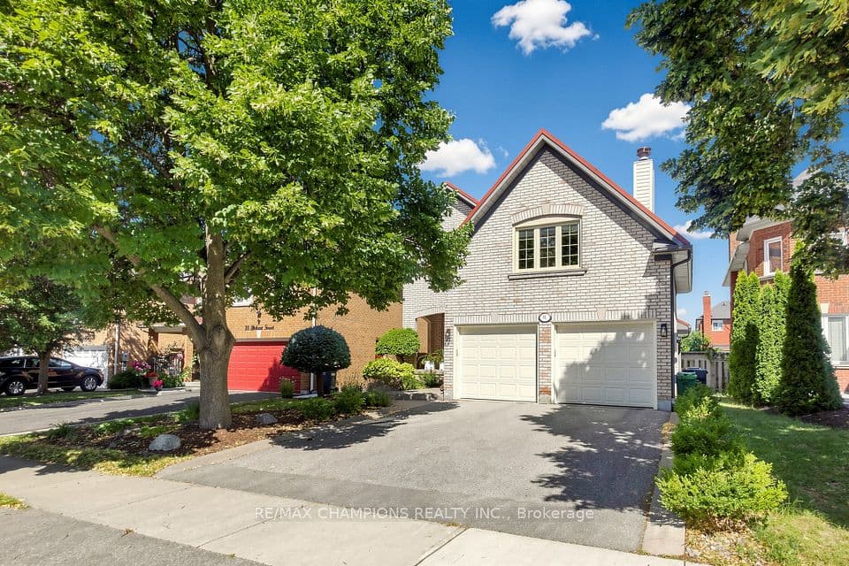 31 Bobcat Street, Brampton, ON L6R 1C8 – photo 2