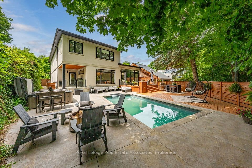 26 Market Street, Halton Hills, ON L7G 3C1 – main photo