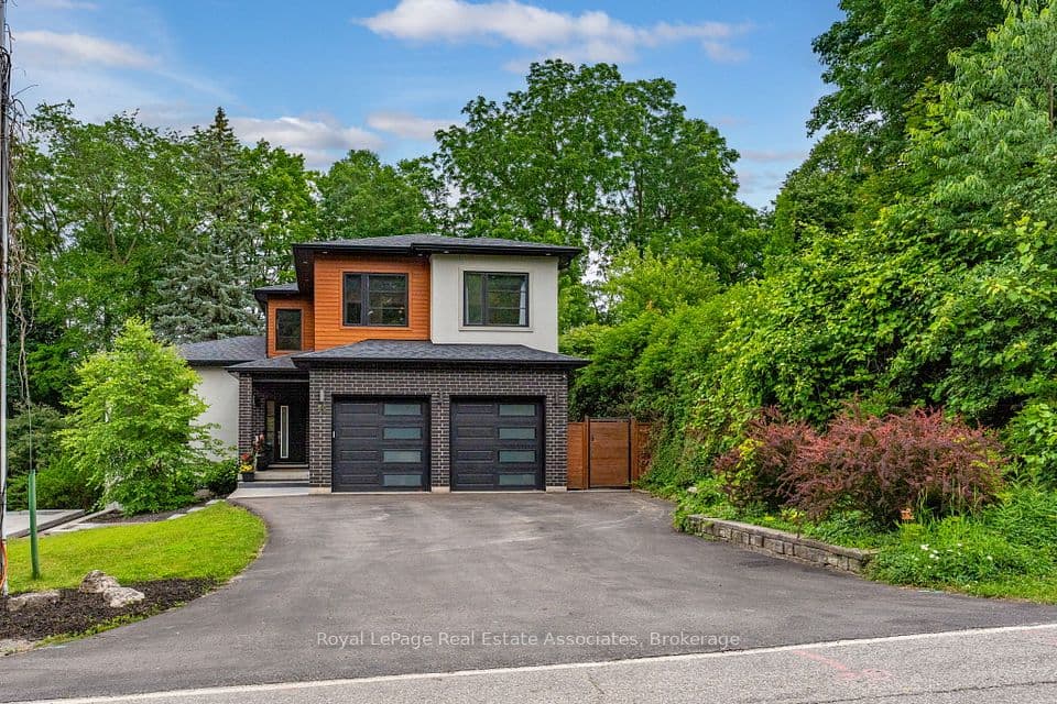 26 Market Street, Halton Hills, ON L7G 3C1 – photo 2