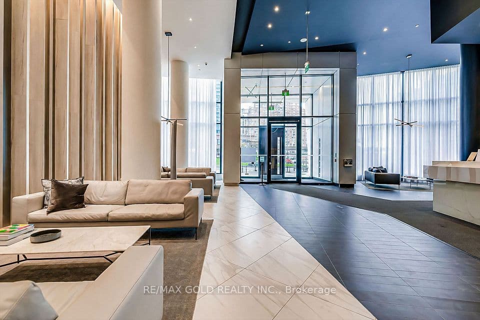 3900 Confederation Parkway 809, Mississauga, ON L5B 0M3 – photo 3