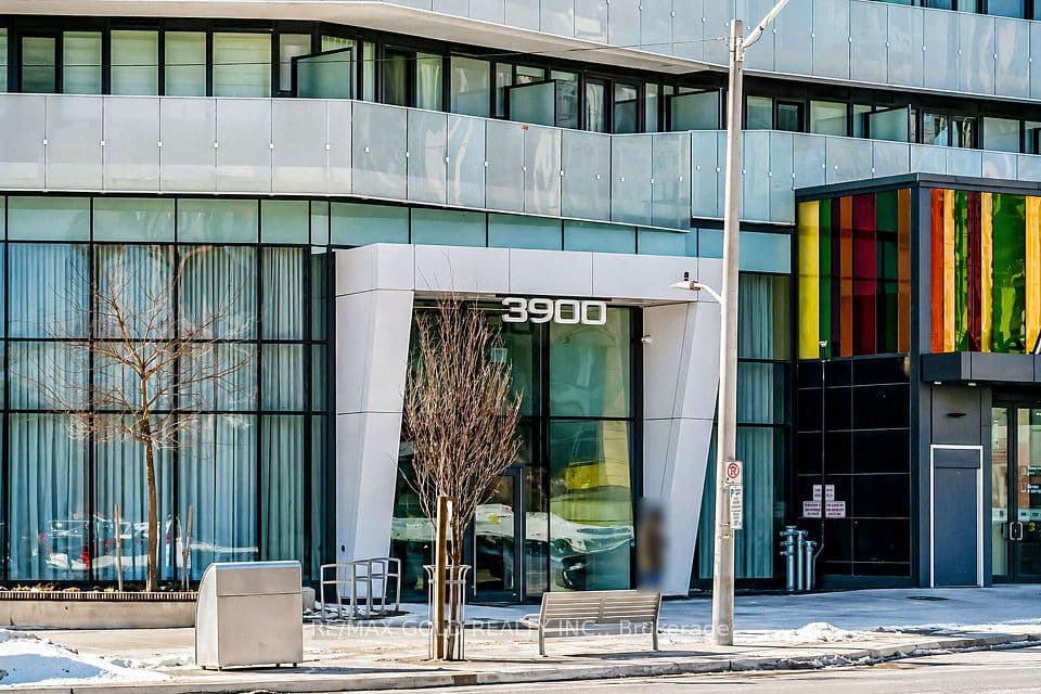 3900 Confederation Parkway 809, Mississauga, ON L5B 0M3 – photo 2