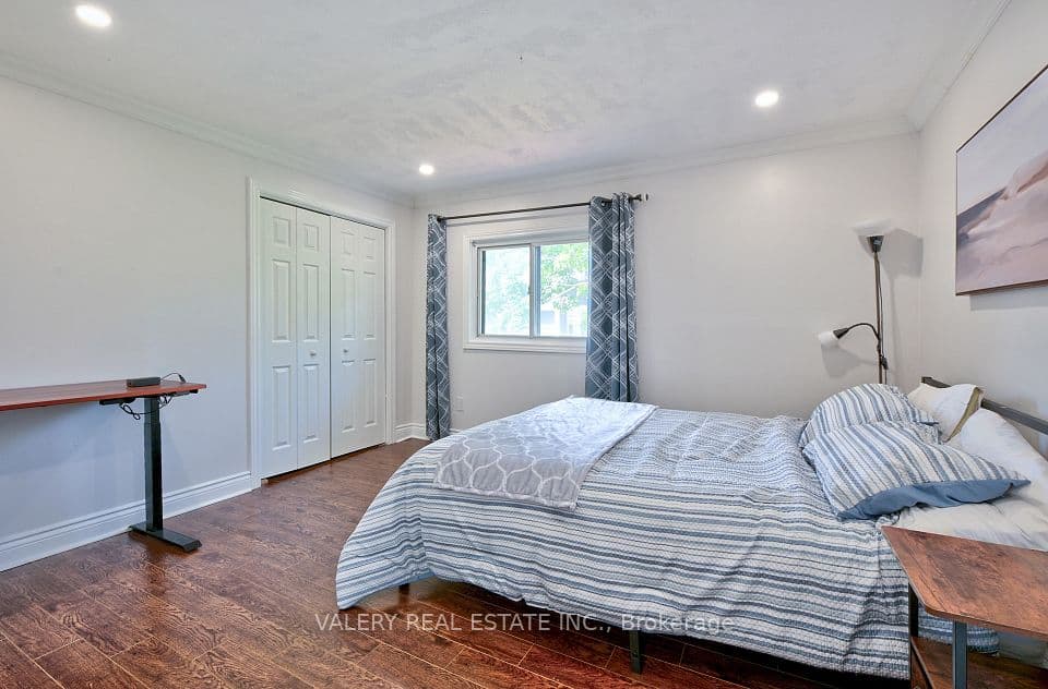 2314 Belyea Street, Oakville, ON L6L 1N6 – photo 3
