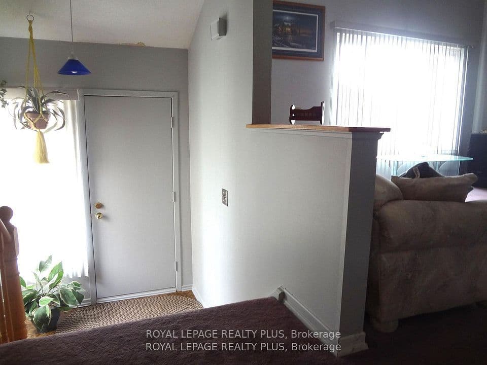 4170 Treetop Crescent, Mississauga, ON L5L 2L9 – photo 3