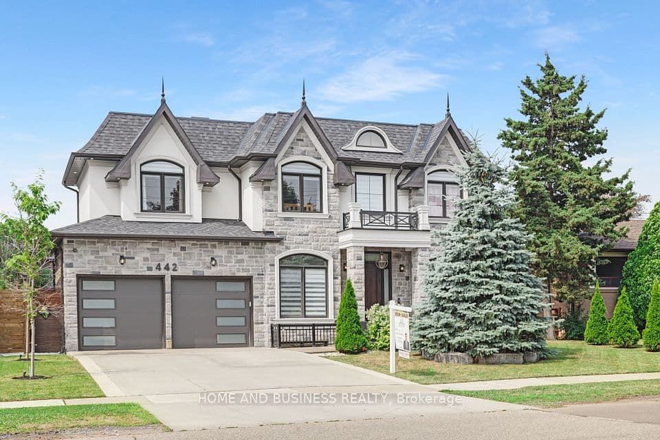 442 Sherin Drive, Oakville, ON L6L 4J5 – main photo