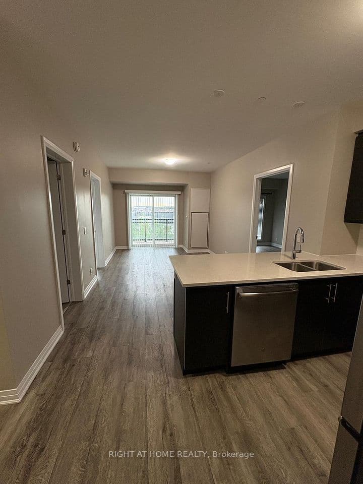 128 Grovewood Common 405, Oakville, ON L6H 0X3 – photo 2