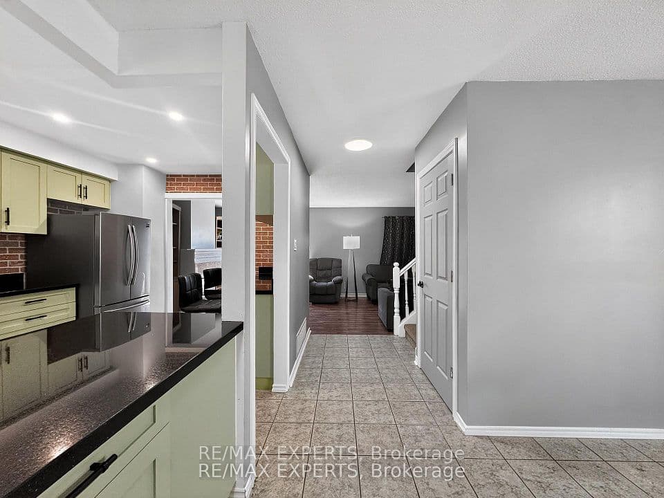 86 Sutter Avenue, Brampton, ON L6Z 1G7 – photo 3