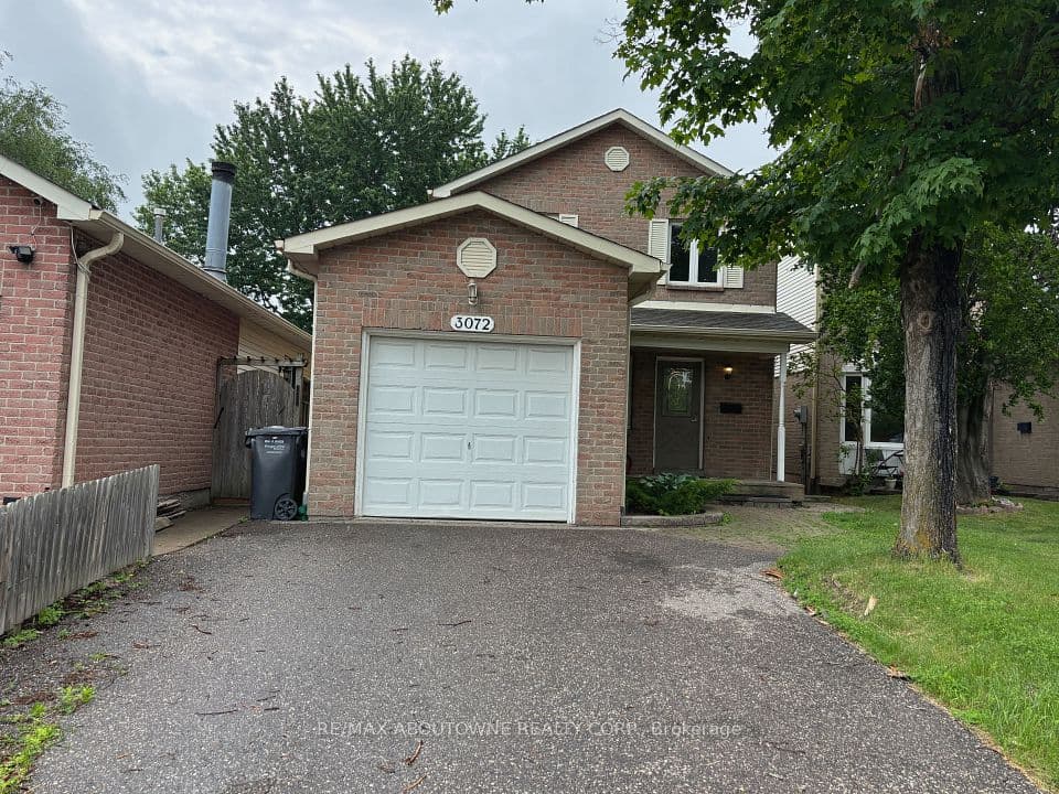 3072 Patrick Crescent, Mississauga, ON L5N 3G5 – main photo