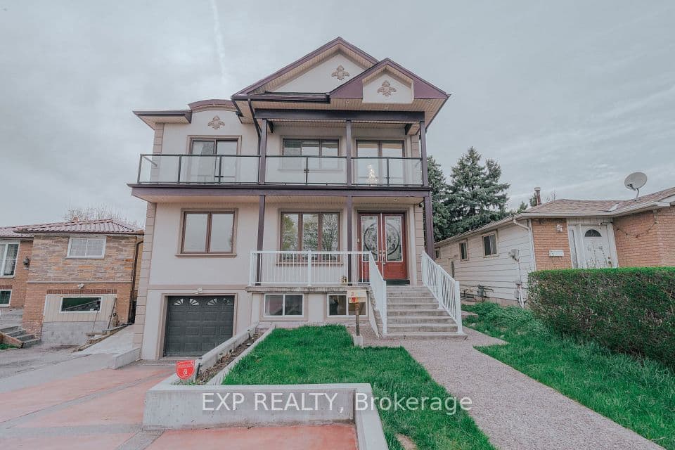 3257 Monica Drive, Mississauga, ON L4T 3E6 – main photo