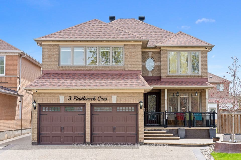 3 Fiddleneck Crescent, Brampton, ON L6R 1R2 – main photo