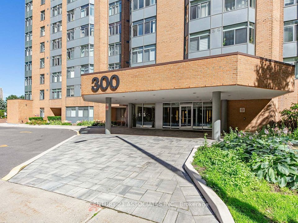 300 webb Drive 204, Mississauga, ON L5B 3W3 – photo 2