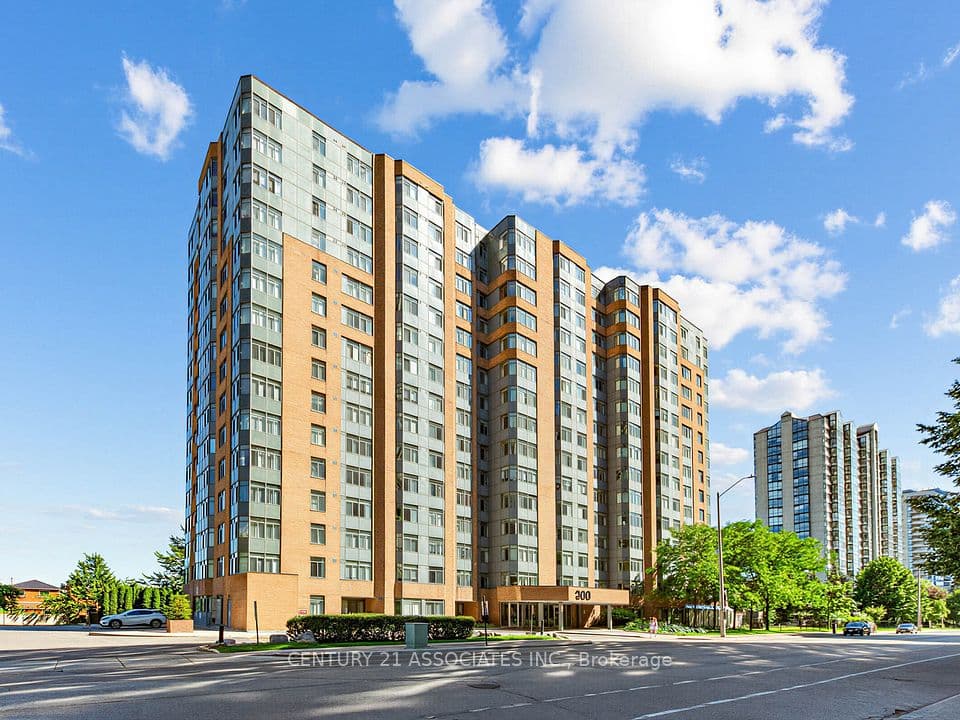 300 webb Drive 204, Mississauga, ON L5B 3W3 – main photo